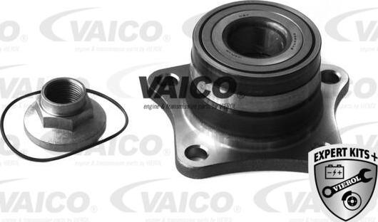 VAICO V70-0132 - Wheel hub, bearing Kit autospares.lv