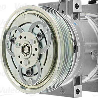 Valeo 815039 - Compressor, air conditioning autospares.lv