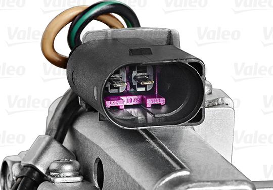 Valeo 813627 - Compressor, air conditioning autospares.lv