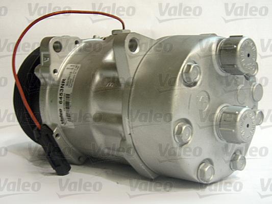 Valeo 813808 - Compressor, air conditioning autospares.lv