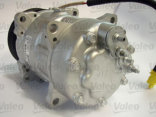 Valeo 813810 - Compressor, air conditioning autospares.lv