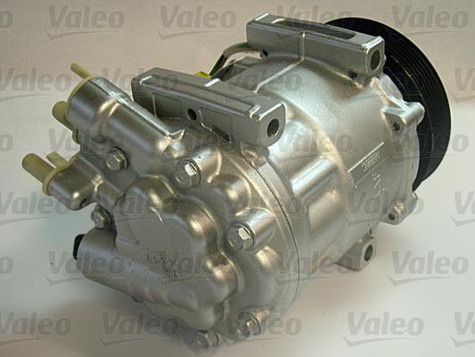 Valeo 813718 - Compressor, air conditioning autospares.lv