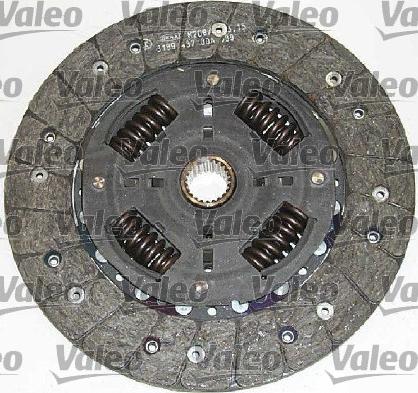 Valeo 834031 - Clutch Kit autospares.lv