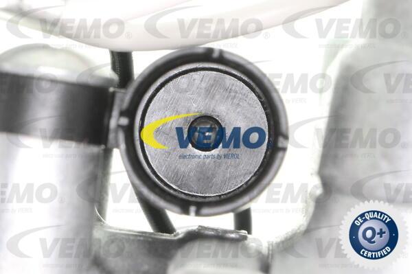 Vemo V49-15-0006 - Compressor, air conditioning autospares.lv