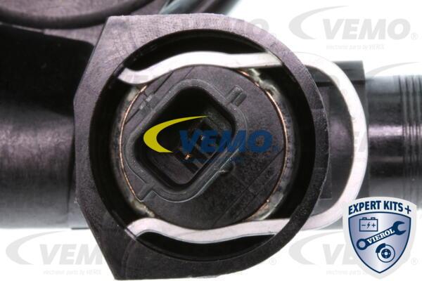 Vemo V46-99-1389 - Coolant thermostat / housing autospares.lv