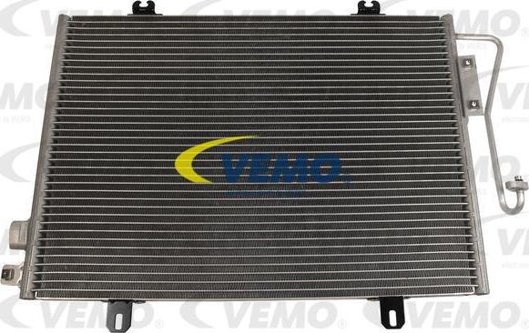Vemo V46-62-0010 - Condenser, air conditioning autospares.lv