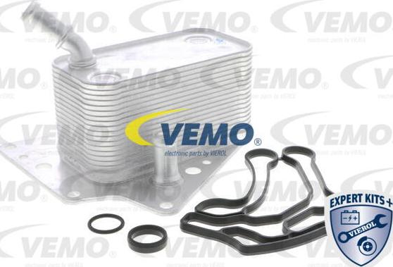 Vemo V40-60-2101 - Oil Cooler, engine oil autospares.lv