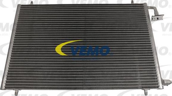 Vemo V42-62-0001 - Condenser, air conditioning autospares.lv