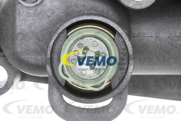 Vemo V15-99-1908-1 - Coolant thermostat / housing autospares.lv