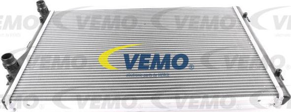 Vemo V15-60-6036 - Radiator, engine cooling autospares.lv