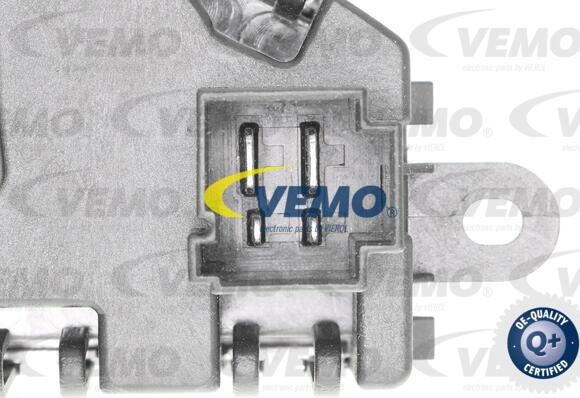 Vemo V10-79-0032 - Regulator, passenger compartment fan autospares.lv