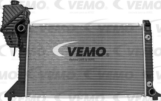 Vemo V30-60-1303 - Radiator, engine cooling autospares.lv