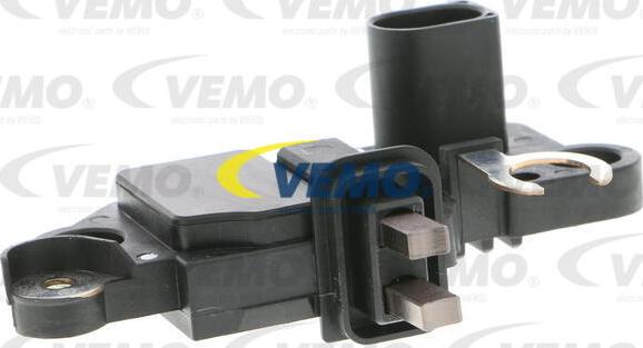 Vemo V30-77-0024 - Voltage regulator, alternator autospares.lv