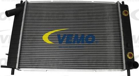 Vemo V25-60-0017 - Radiator, engine cooling autospares.lv