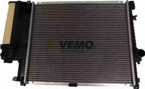 Vemo V20-60-1510 - Radiator, engine cooling autospares.lv