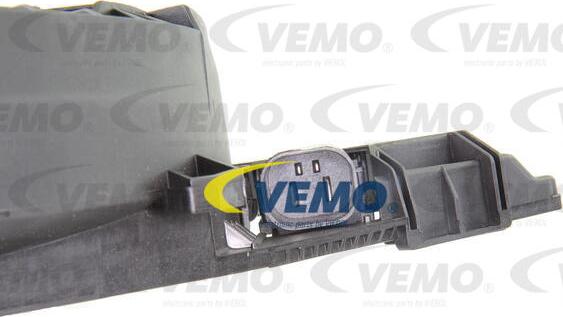 Vemo V20-01-0011 - Fan, radiator autospares.lv