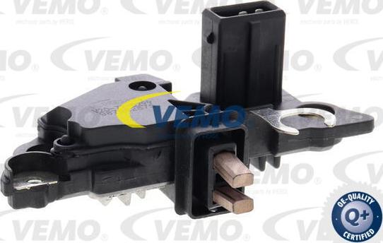 Vemo V20-77-0299 - Voltage regulator, alternator autospares.lv