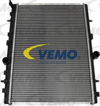 Vemo V22-60-0014 - Radiator, engine cooling autospares.lv