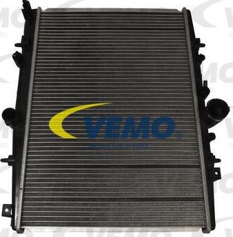 Vemo V22-60-0010 - Radiator, engine cooling autospares.lv