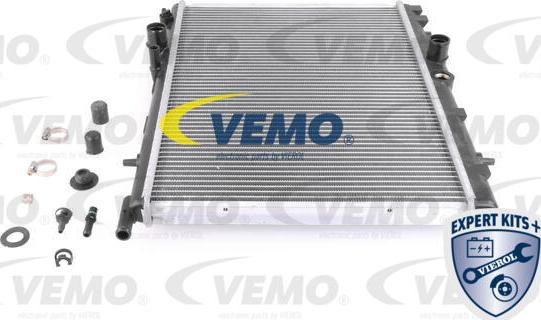 Vemo V22-60-0011 - Radiator, engine cooling autospares.lv