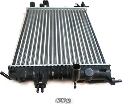 WXQP 580127 - Radiator, engine cooling autospares.lv