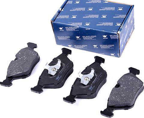 WXQP 240243 - Brake Pad Set, disc brake autospares.lv