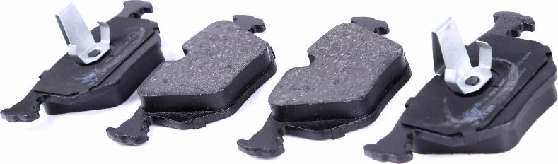 WXQP 240253 - Brake Pad Set, disc brake autospares.lv